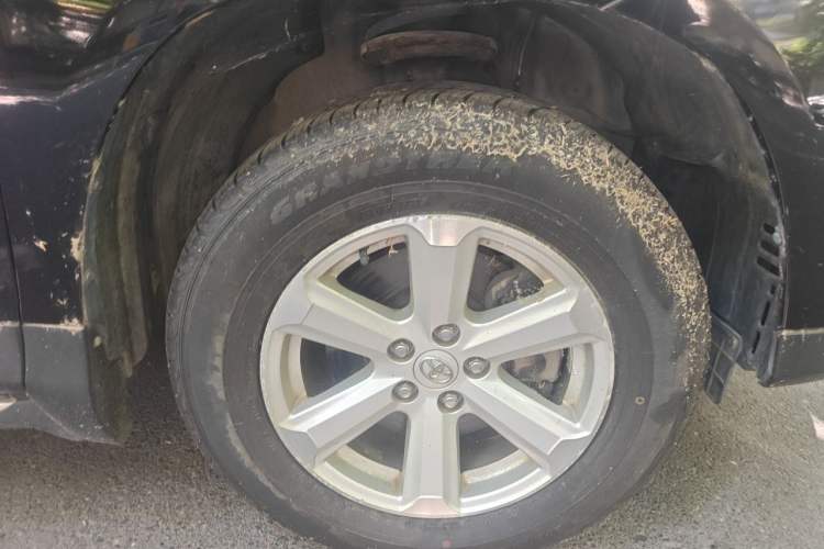 Used Toyota Highlander 2012 2.7L 2WD 5-Seater Elite Edition Right Front Wheel Hub