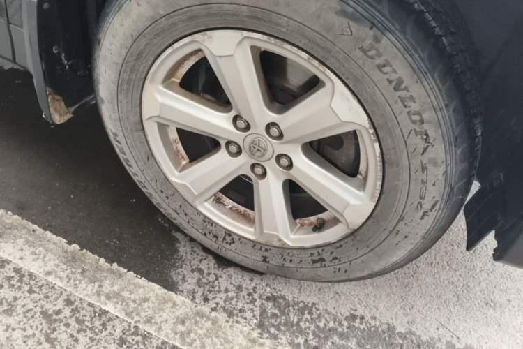 Used Toyota Highlander 2012 2.7L 2WD 5-Seater Elite Edition Right Front Wheel Hub