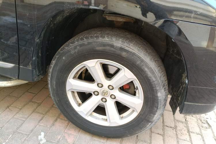 Used Toyota Highlander 2012 2.7L 2WD 5-Seater Elite Edition Right Front Wheel Hub