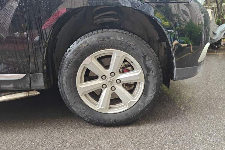 Used Toyota Highlander 2012 2.7L 2WD 5-Seater Elite Edition Right Front Wheel Hub