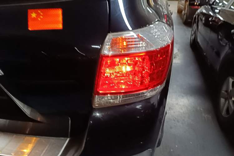 Used Toyota Highlander 2012 2.7L 2WD 5-Seater Elite Edition Right Rear Taillight
