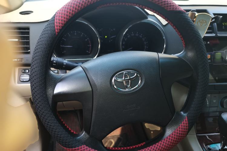 Used Toyota Highlander 2012 2.7L 2WD 5-Seater Elite Edition Steering Wheel