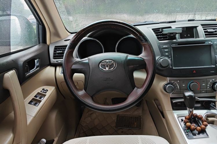 Used Toyota Highlander 2012 2.7L 2WD 5-Seater Elite Edition Steering Wheel