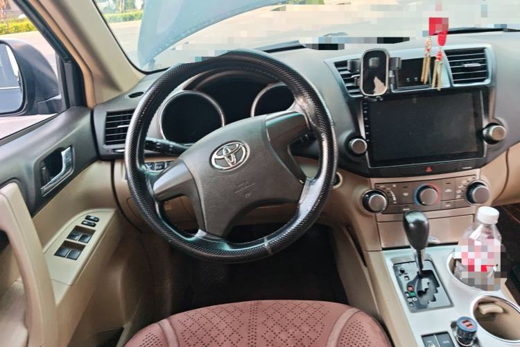 Used Toyota Highlander 2012 3.5L 4x4 7-Seater Elite Edition Steering Wheel