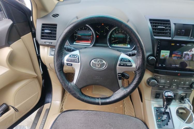 Used Toyota Highlander 2012 2.7L Two-Wheel Drive 7-Seater Luxury Navigation Edition Steering Wheel