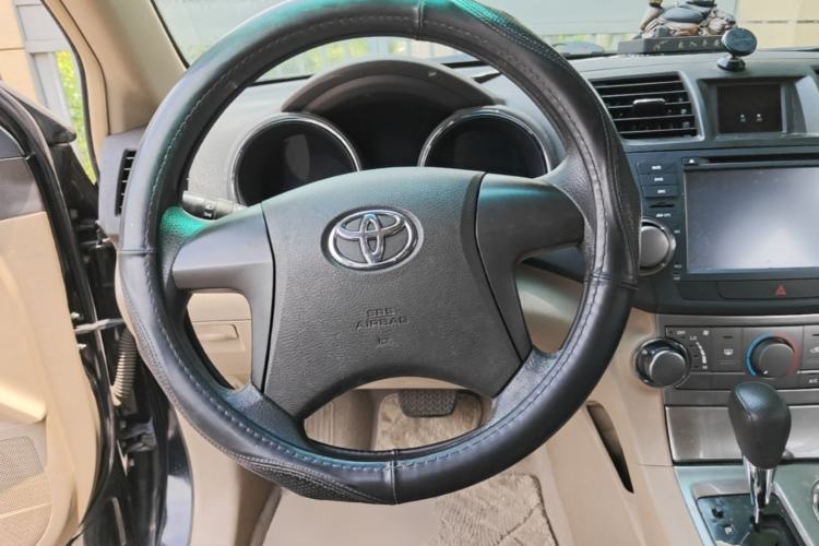 Used Toyota Highlander 2012 2.7L 2WD 5-Seater Elite Edition Steering Wheel