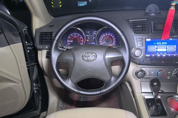 Used Toyota Highlander 2012 2.7L 2WD 5-Seater Elite Edition Steering Wheel
