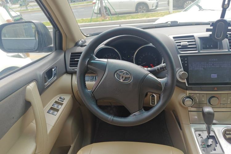 Used Toyota Highlander 2012 2.7L 2WD 5-Seater Elite Edition Steering Wheel