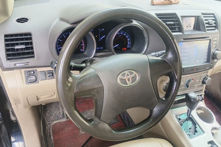 Used Toyota Highlander 2012 2.7L 2WD 5-Seater Elite Edition Steering Wheel