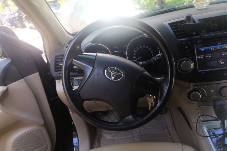 Used Toyota Highlander 2012 2.7L 2WD 5-Seater Elite Edition Steering Wheel