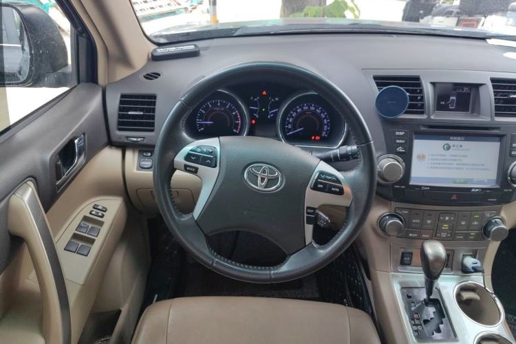 Used Toyota Highlander 2012 2.7L Two-Wheel Drive 7-Seater Luxury Navigation Edition Steering Wheel