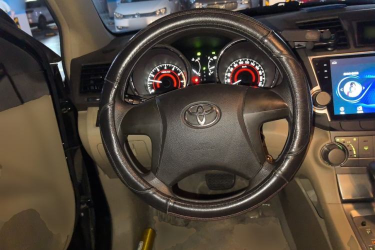 Used Toyota Highlander 2012 2.7L 2WD 5-Seater Elite Edition Steering Wheel