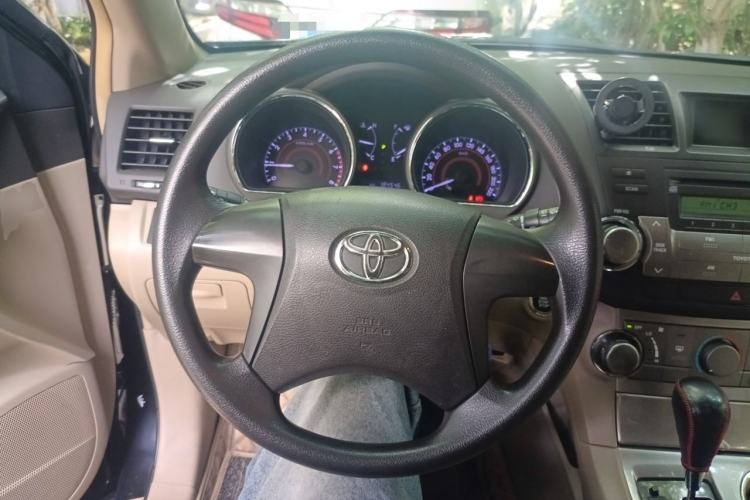 Used Toyota Highlander 2012 2.7L 2WD 5-Seater Elite Edition Steering Wheel
