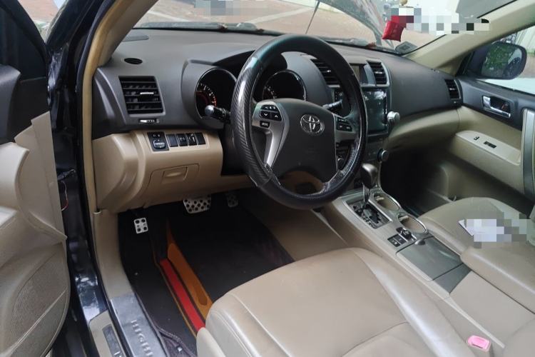 Used Toyota Highlander 2012 3.5L 4x4 7-Seater Luxury Edition Steering Wheel
