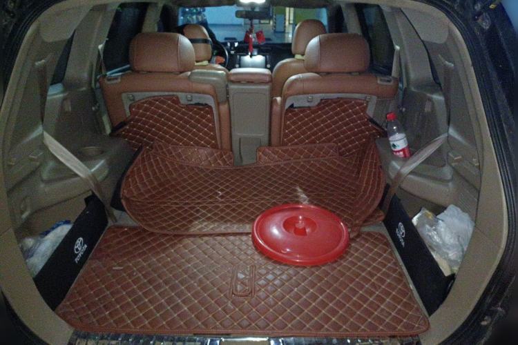 Used Toyota Highlander 2012 2.7L Two-Wheel Drive 7-Seater Elite Edition Trunk