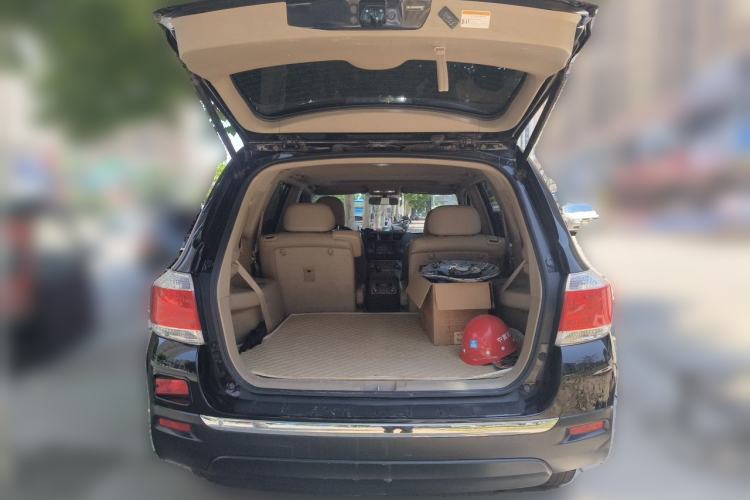 Used Toyota Highlander 2012 2.7L Two-Wheel Drive 7-Seater Luxury Navigation Edition Trunk