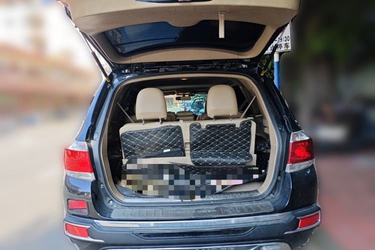 Used Toyota Highlander 2012 2.7L Two-Wheel Drive 7-Seater Luxury Edition Trunk