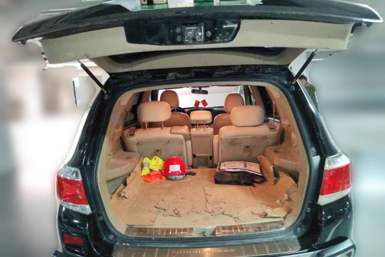 Used Toyota Highlander 2012 2.7L 2WD 5-Seater Elite Edition Trunk