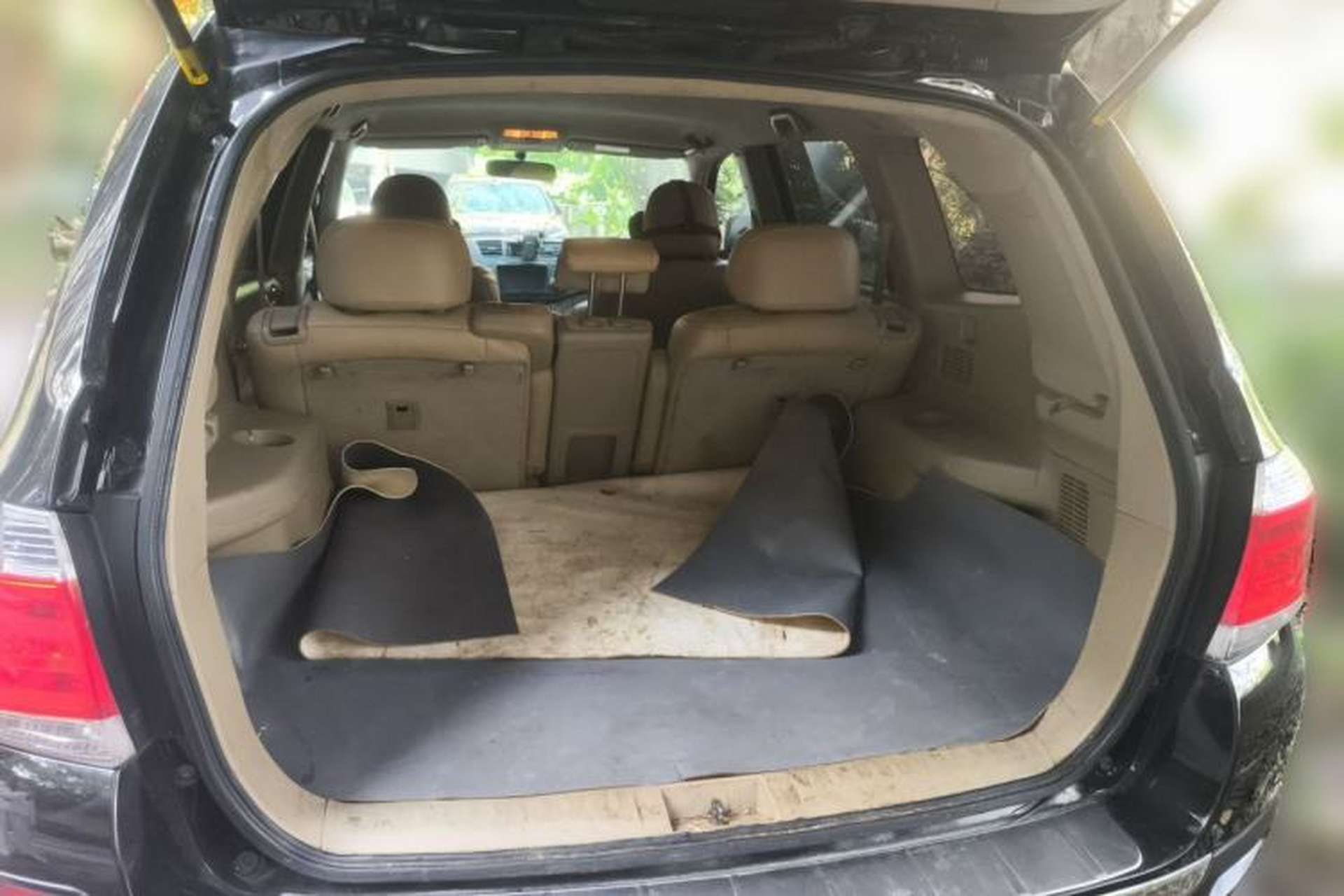 Used Toyota Highlander 2012 2.7L 2WD 5-Seater Elite Edition Trunk