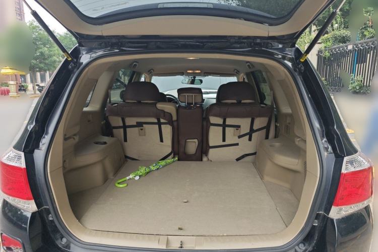 Used Toyota Highlander 2012 2.7L 2WD 5-Seater Elite Edition Trunk