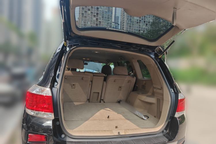 Used Toyota Highlander 2012 2.7L 2WD 5-Seater Elite Edition Trunk