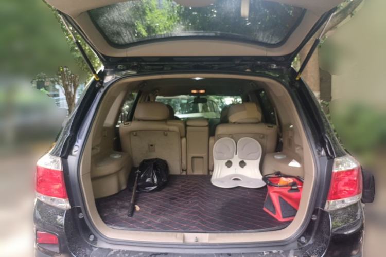 Used Toyota Highlander 2012 2.7L 2WD 5-Seater Elite Edition Trunk
