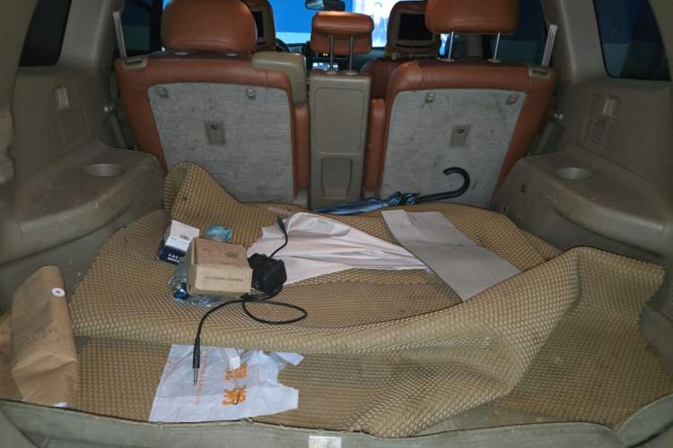 Used Toyota Highlander 2012 2.7L 2WD 5-Seater Elite Edition Trunk