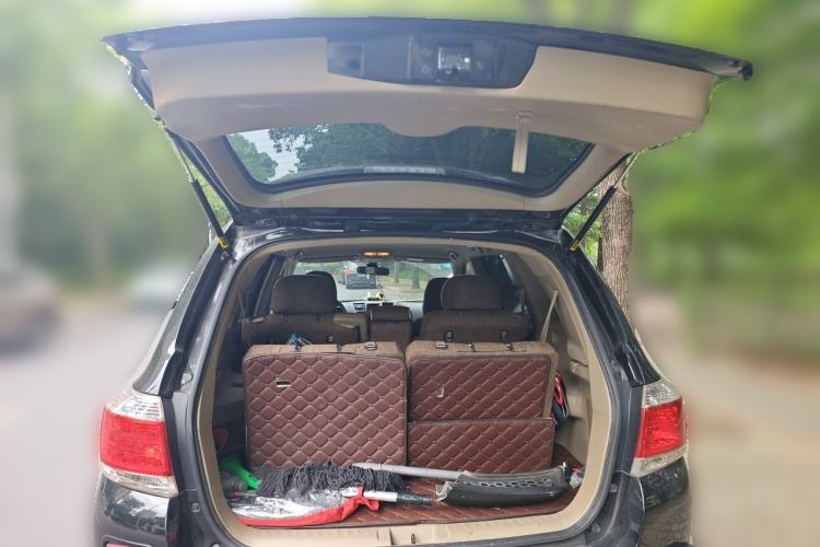 Used Toyota Highlander 2012 2.7L Two-Wheel Drive 7-Seater Elite Edition Trunk
