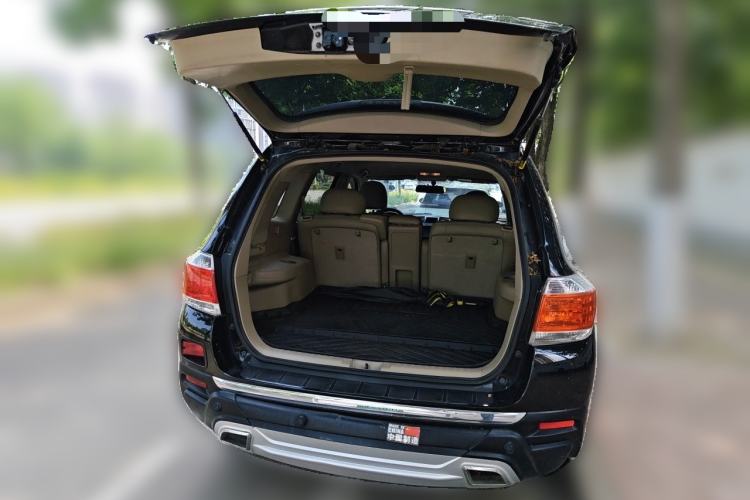 Used Toyota Highlander 2012 2.7L 2WD 5-Seater Elite Edition Trunk