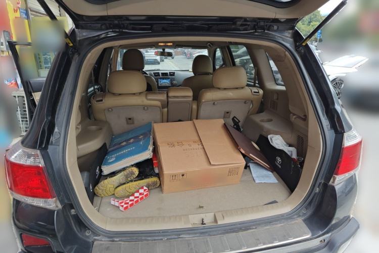 Used Toyota Highlander 2012 2.7L 2WD 5-Seater Elite Edition Trunk