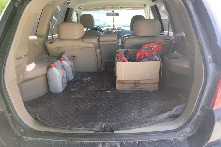 Used Toyota Highlander 2012 2.7L 2WD 5-Seater Elite Edition Trunk