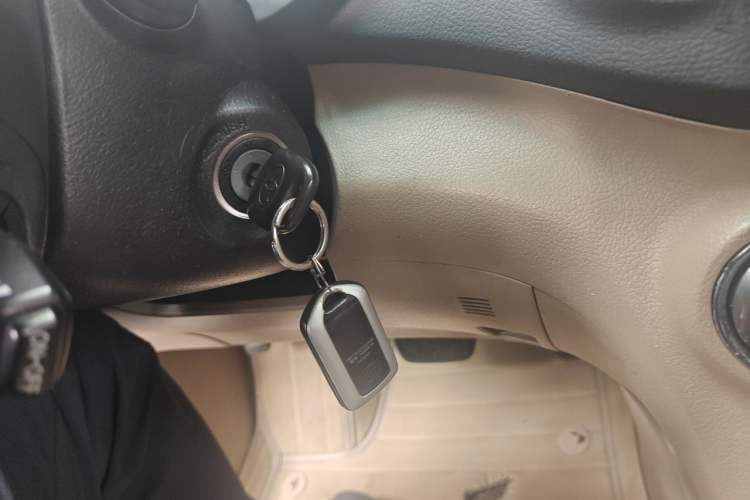 Used Toyota Highlander 2012 2.7L 2WD 5-Seater Elite Edition Vehicle Key