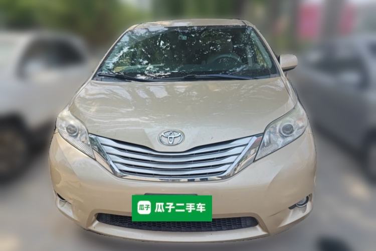 Used Toyota Highlander  Front