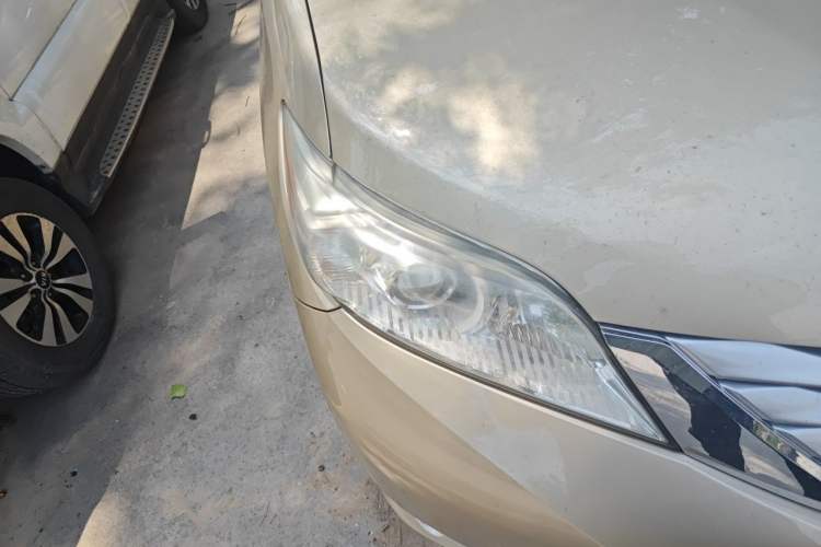 Used Toyota Highlander  Right Front Headlight