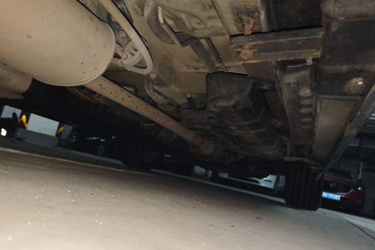 Used Toyota Highlander 2012 2.7L Two-Wheel Drive 7-Seater Luxury Edition Chassis Rear Right