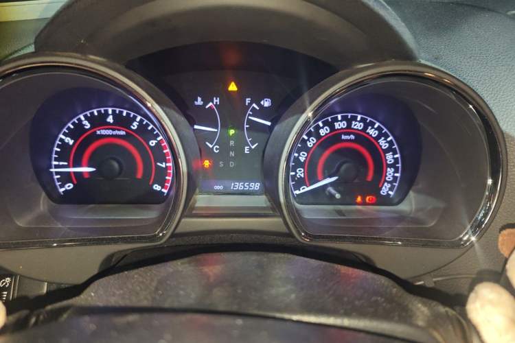 Used Toyota Highlander 2012 2.7L Two-Wheel Drive 7-Seater Luxury Edition Instrument Cluster