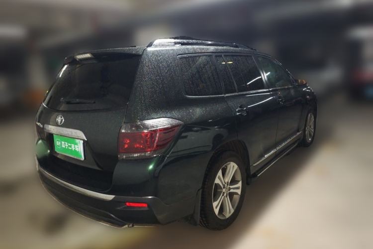 Used Toyota Highlander 2012 2.7L Two-Wheel Drive 7-Seater Luxury Edition Rear Right 45 Deg