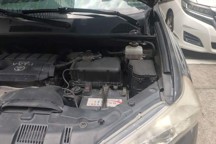 Used Toyota Highlander 2012 2.7L 2WD 5-Seater Elite Edition Engine Bay Left
