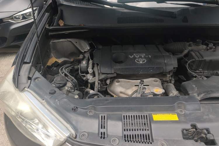 Used Toyota Highlander 2012 2.7L 2WD 5-Seater Elite Edition Engine Bay Right
