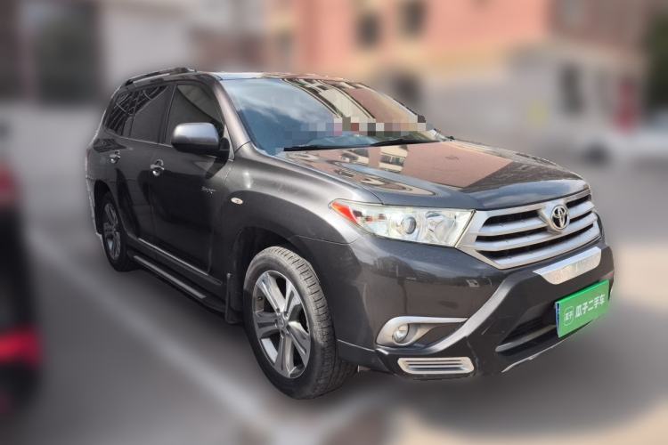 Used Toyota Highlander 2012 2.7L Two-Wheel Drive 7-Seater Luxury Edition Front Right 45 Deg