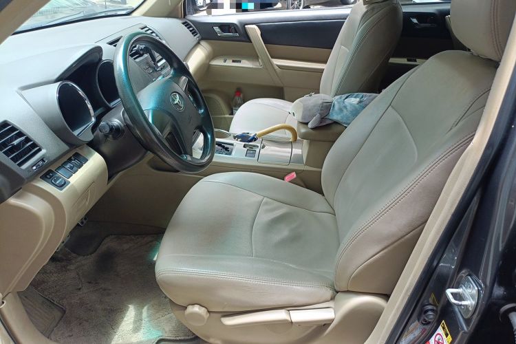 Used Toyota Highlander 2012 2.7L Two-Wheel Drive 7-Seater Elite Edition Left Front Seat