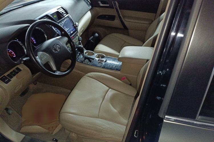 Used Toyota Highlander 2012 2.7L 2WD 5-Seater Elite Edition Left Front Seat