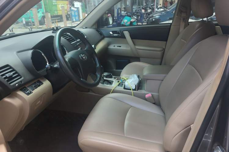 Used Toyota Highlander 2012 2.7L 2WD 5-Seater Elite Edition Left Front Seat
