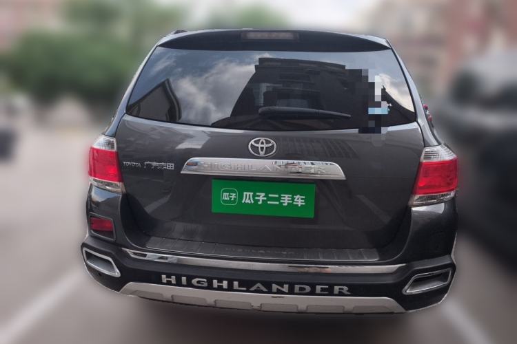Used Toyota Highlander 2012 2.7L Two-Wheel Drive 7-Seater Luxury Edition Rear