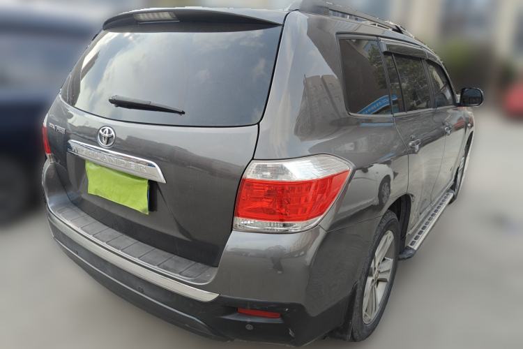 Used Toyota Highlander 2012 2.7L Two-Wheel Drive 7-Seater Luxury Edition Rear Right 45 Deg