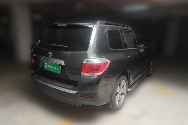Used Toyota Highlander 2012 2.7L Two-Wheel Drive 7-Seater Luxury Edition Rear Right 45 Deg
