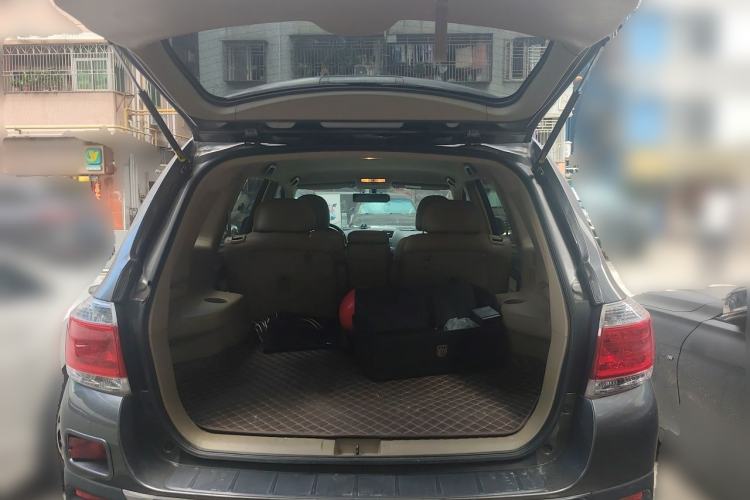 Used Toyota Highlander 2012 2.7L 2WD 5-Seater Elite Edition Trunk