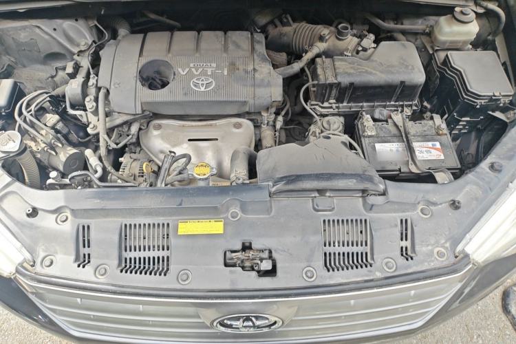 Used Toyota Highlander 2012 2.7L Two-Wheel Drive 7-Seater Luxury Edition Engine Bay