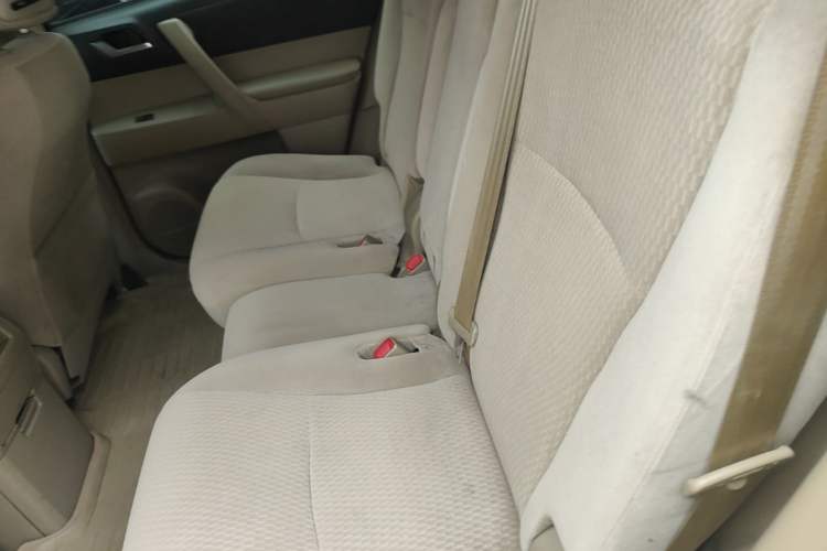 Used Toyota Highlander 2012 2.7L 2WD 5-Seater Elite Edition Left Rear Seat