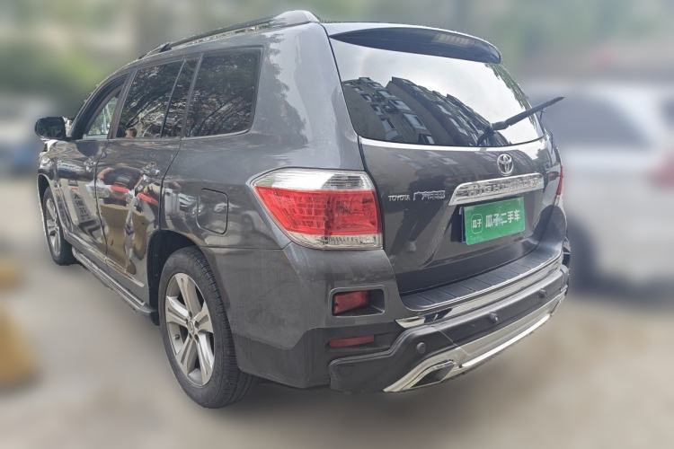Used Toyota Highlander 2012 2.7L Two-Wheel Drive 7-Seater Luxury Edition Rear Left 45 Deg